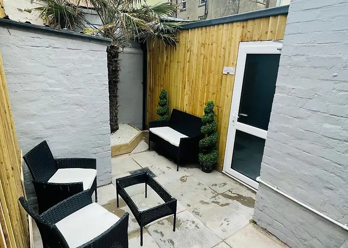 Osborne Luxury Hot Tub And Jacuzzi Suites